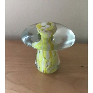 VINTAGE MURANO(?), Gorgeous handblown Yellow White Glass Mushroom 3” H